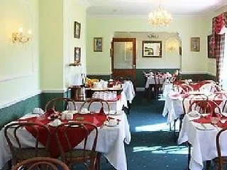 *** Pensionat Castle Lodge Cill Airne Irland
