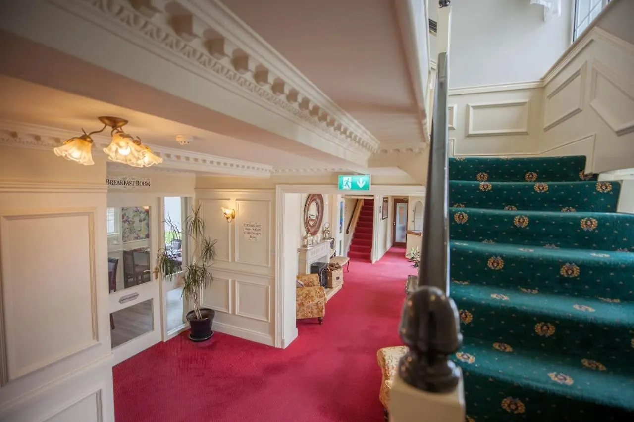 Castle Lodge Killarney 3*,  Irland